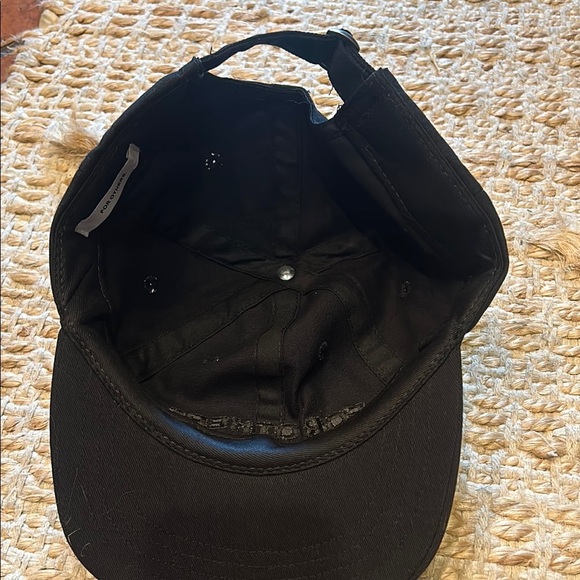 For Others Black Cap - Picture 7 of 8